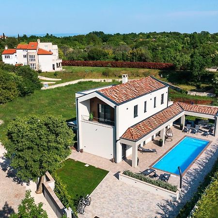 Villa Nobu Mali Vareški 外观 照片